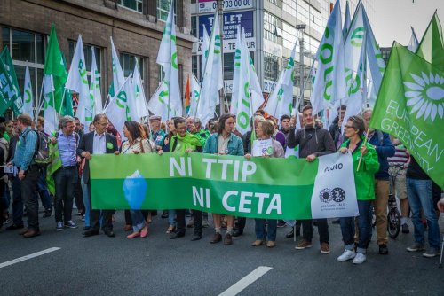 Ecolo maintient la pression sur le Gouvernement wallon pour qu’il rejette le CETA