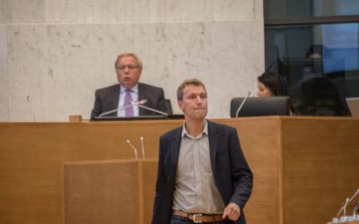 Matthieu Daele interpelle la Ministre Greoli sur le manque de budget pour les personnes de grande dépendance